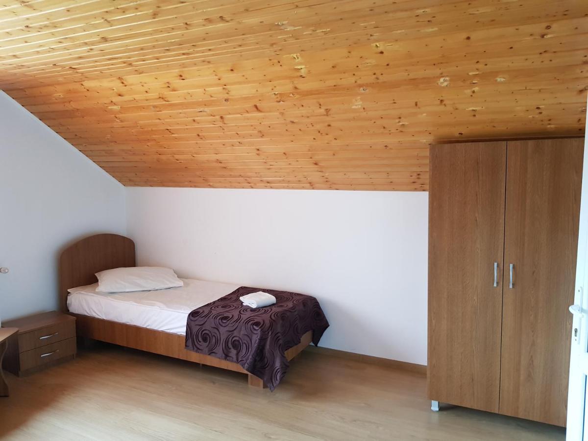 Gold Fayen House Cheile Turului Διαμέρισμα Tureni Δωμάτιο φωτογραφία